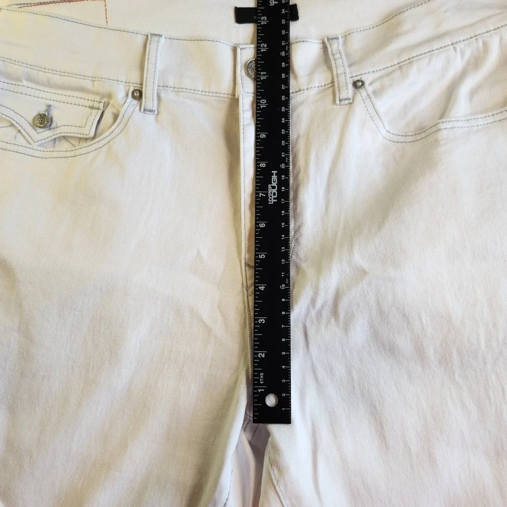 TRUE RELIGION Geno Relaxed Slim Fit Mens 36 x 32 White Jeans Pockets‎ NEW